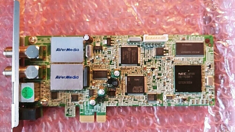 AVerTV Combo PCI-E Watch and record TV - Image 4 of 4