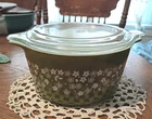 Vintage PYREX Green Crazy Daisy Spring Blossom 473-B 1 Quart Casserole With Lid