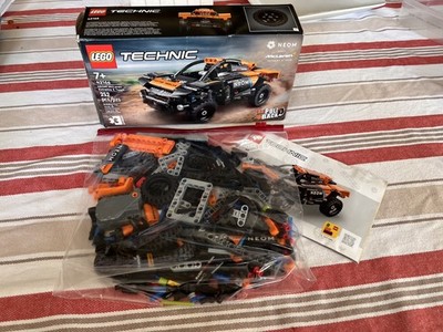 LEGO TECHNIC 42166: Neom Mclaren Extreme E Race Car complete set w manual 