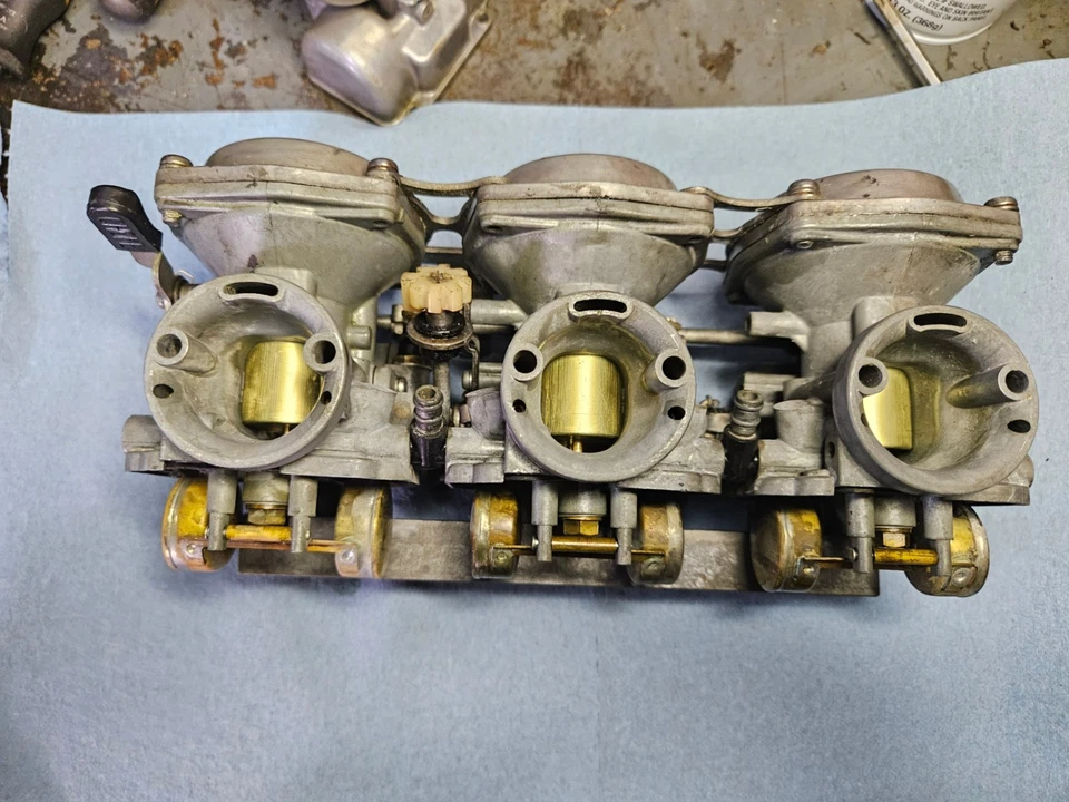 Yamaha Xs 750 1977 carburadores carbohidratos Xs750 Foto 3 de 4