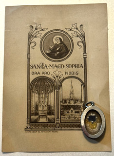 VINTAGE ST. MADELEINE SOPHIE BARAT 2nd CLASS EX INDUMENTIS RELIC RELIQUARY