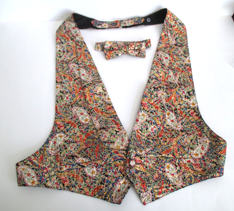 Vtg Lord West Black w/Gold Paisley Backless Formal Vest & Matching Bow Tie M USA