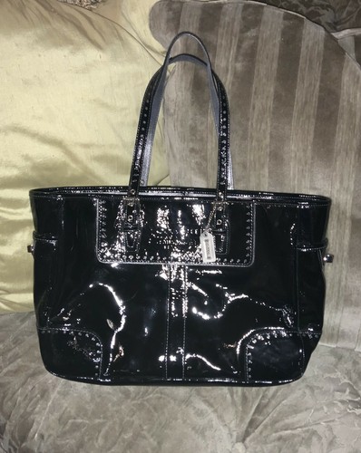 Coach authentische Handtasche Beuteltasche schön groß, schwarzes Lackleder, gefüttert EUC $ 659 - Bild 2 von 6