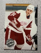 1991-92 Pro Set Platinum - #30 Sergei Fedorov Red Wings HOF 🏒🔥