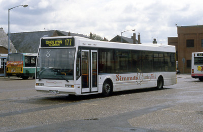 simonds botesdale t342fwr kings lynn 00 6x4 Quality Bus Photo