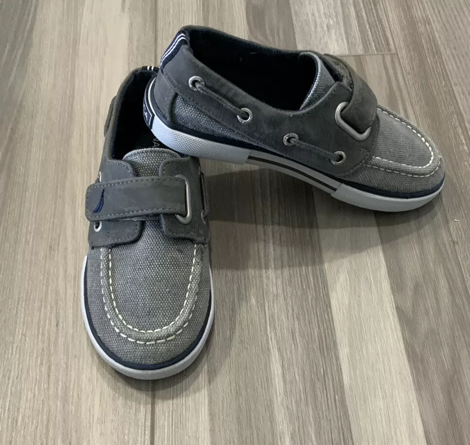 Nautica Boys Little River 2 Gray Boat Shoes Youth Size 11 Item