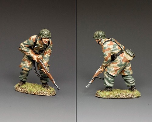 KING & COUNTRY LUFTWAFFE LW083 FALLSCHIRMJAGER CAUTIOUSLY ADVANCING - 第 1/1 張圖片