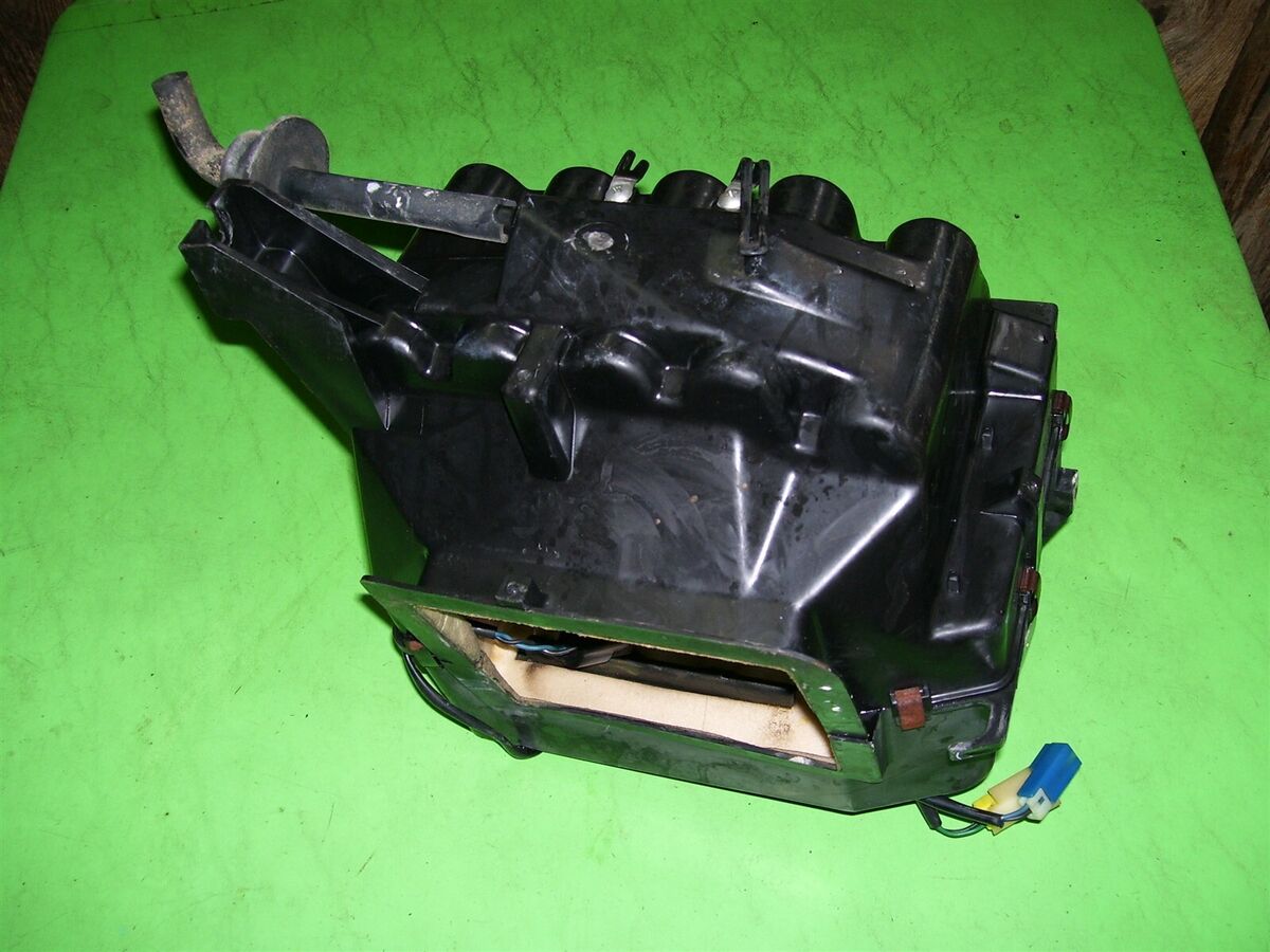 85 300ZX Z31 2+0 Air Conditioning AC Evaporator BOX Assembly Under Dash | eBay 85 300ZX Z31 2+0 Air Conditioning AC Evaporator BOX Assembly Under Dash | eBay