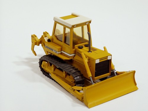 Liebherr 731 Dozer - 1/50 - Conrad #2801 - Mint - Picture 4 of 5