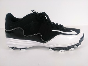 swingman baseball cleats