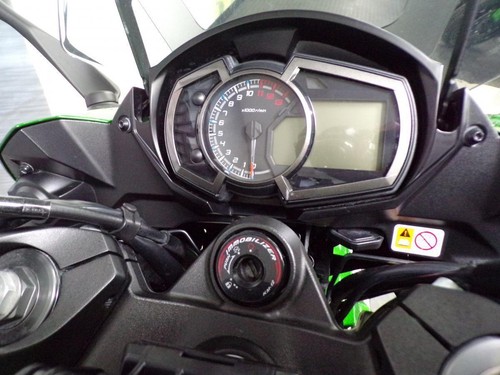KAWASAKI Z1000SX PERFORMANCE TOURER - Picture 10 of 20