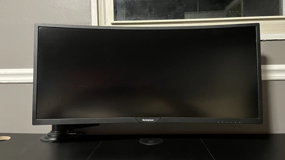 34” UWQHD 3440 x 1440 100hz Gaming Monitor & Gas Spring Monitor Arm - Image 3 of 4