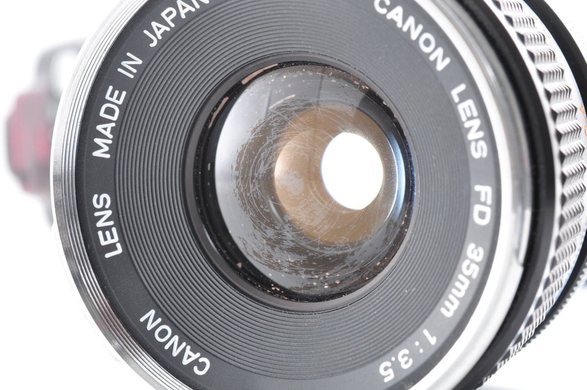 Canon AE-1 Black / Canon Zoom Lens FD 35mm f/3.5 Exc+ SLR
