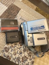 Sony Handycam DCR-PC109 Mini DV Camcorder