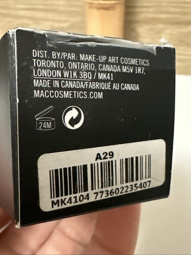 MAC MATCHMASTER SPF15 FOUNDATION BROAD SPECTRUM - 3.0 - NEW DISCONTINUED - Picture 4 of 4