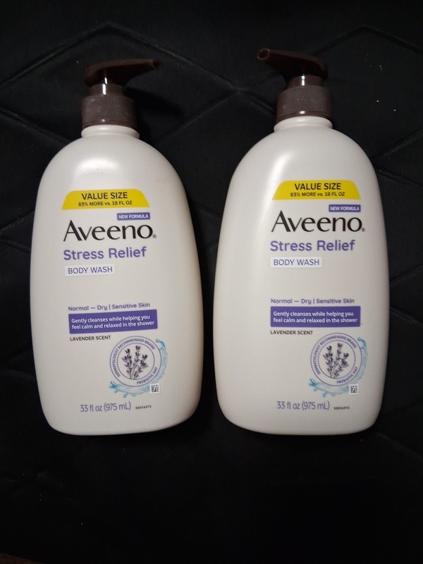 2 Aveeno Stress Relief Body Wash with Lavender & Chamomile, 33 fl. oz