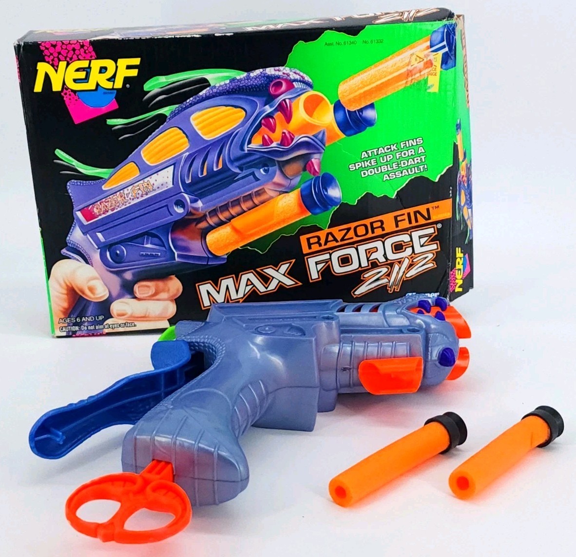 Vintage NERF Max Force Razor Fin 1996 Hasbro Mega Dart Gun BLASTER