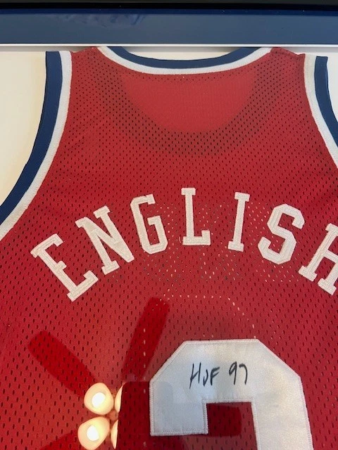 Баскетбольная футболка с автографом Алекса из Англии в профессиональной рамке NBA All-Star - Изображение 4 из 4