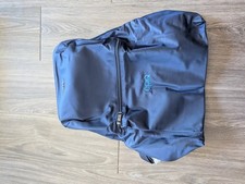 Mochila Tumi Just in Case con bolsa de viaje