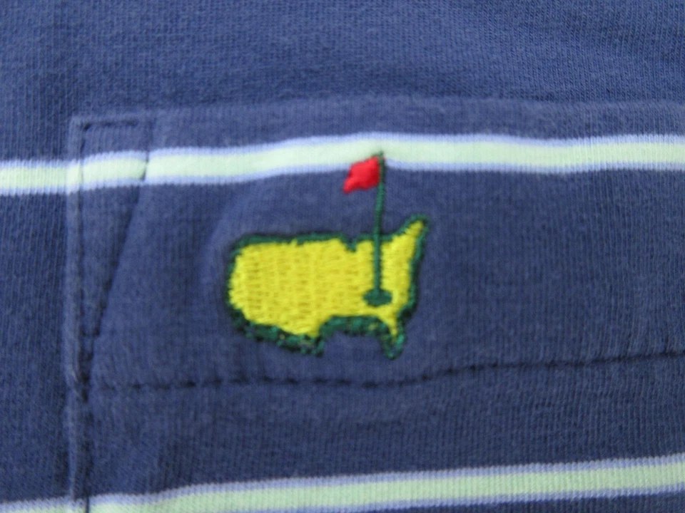 Camisa polo masculina The Masters 2XL azul listra branca bolso golfe Augusta National - Imagem 3 de 4