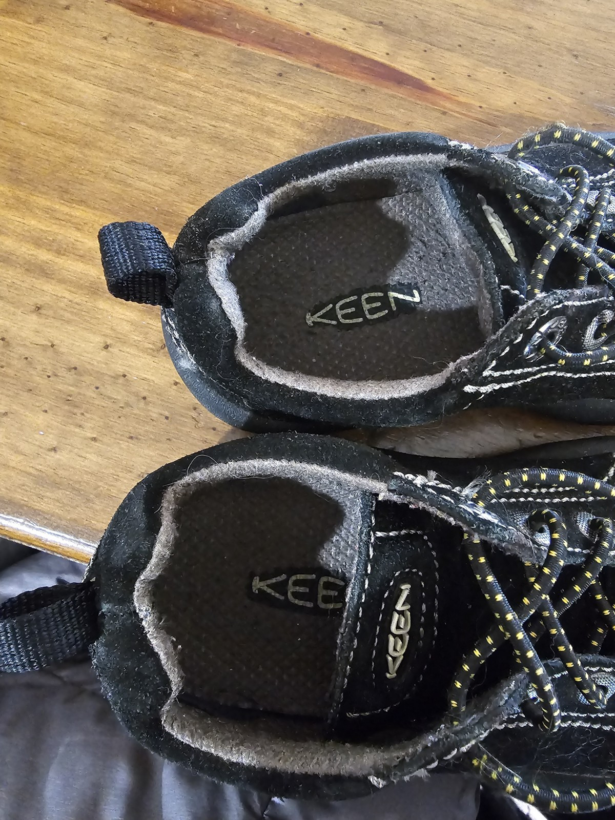 Scarpe Keen da ragazzo taglia 12