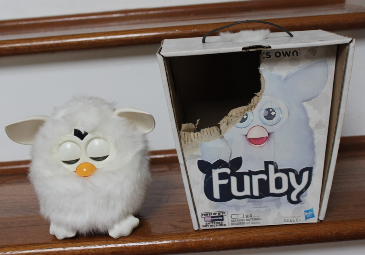 Furby ホワイト 箱付き　動作確認済み Hasbro 2012 White Furby Rare Collectible Toy Tested/Working with