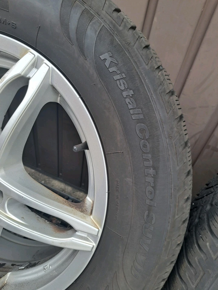 Honda Winter Kompletträder 17 Zoll Alu Felgen 225/65R17 106H - Bild 4 von 4