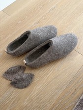 brand new woolly's slippers natural brown with leather sole