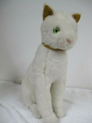 green cat plush