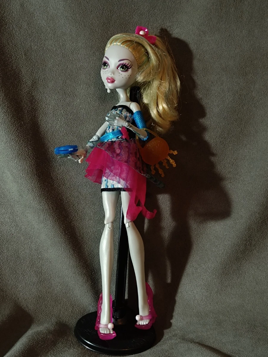 MONSTER HIGH G1 - Muñeca LAGOONA BLUE serie "DOT DEAD GORGEOUS" y stand