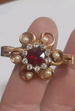 vintage scarf clip slide gold tone red stone faux pearls & rhinestones