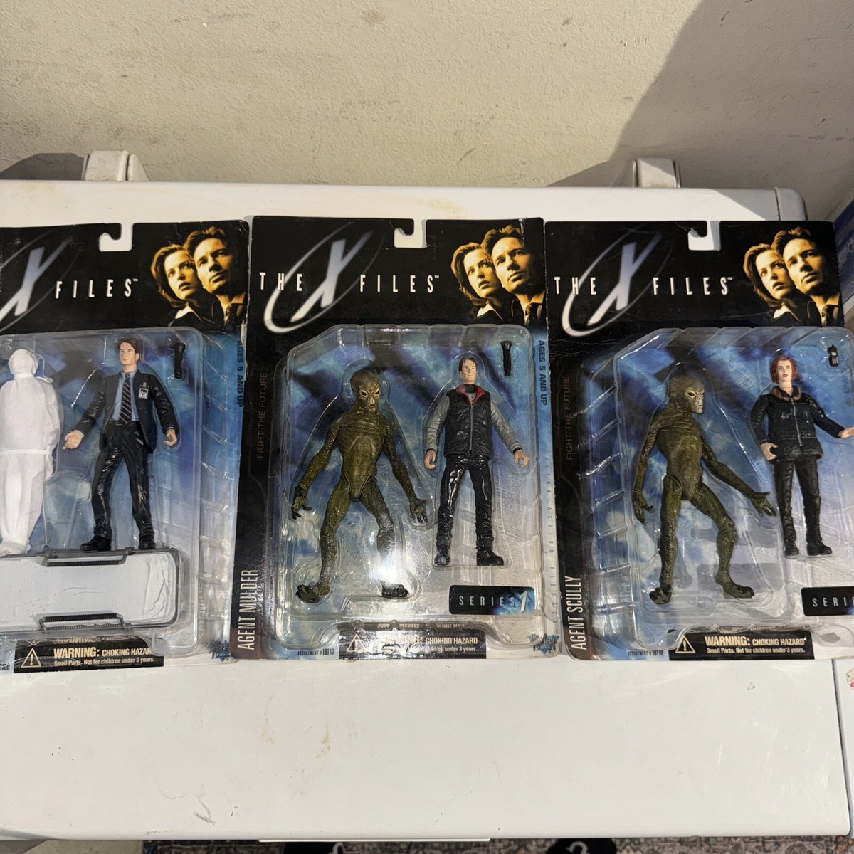 Mcfarlane Toys THE X FILES Lot Of 3 Action Figures Fox Mulder
