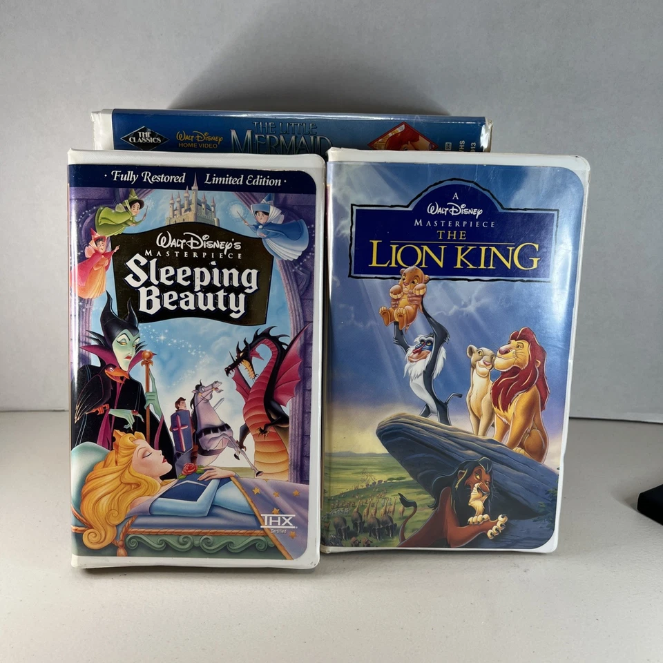Disney VHS 10 Black Label Masterpiece Collection: Little Mermaid, The Lion King. Foto 2 de 4