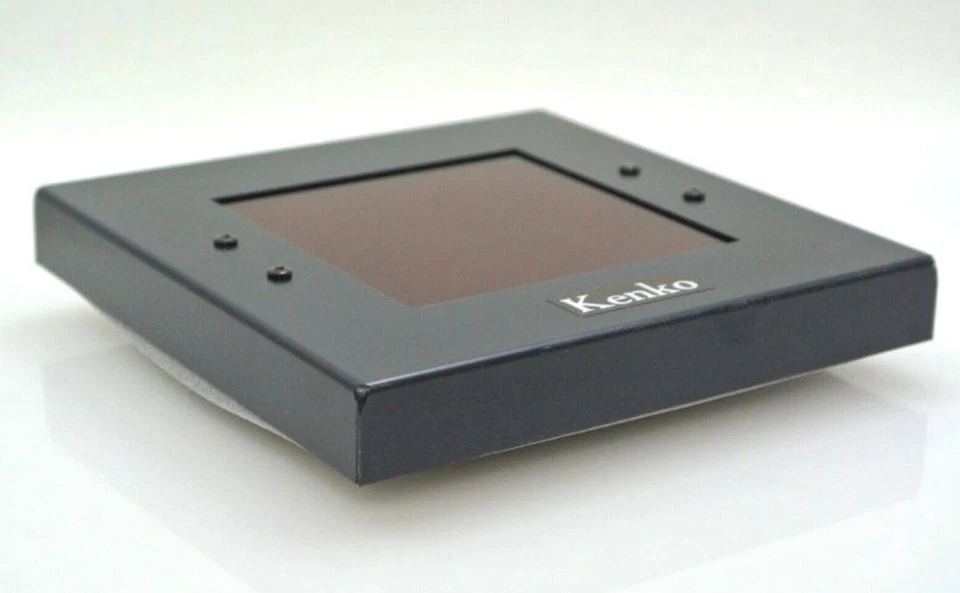 Kenko Infrared Strobe Filter Center Focus Black Metal with Box Used - Image 4 of 4