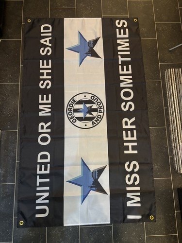 Newcastle Flag - Toon Toon Army 5ft x 3ft Newcastle Wembley Flag Newcastle Flag - Picture 1 of 8