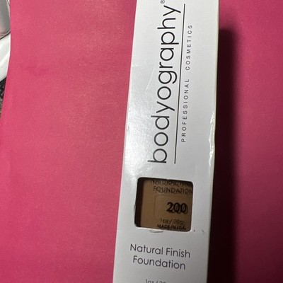 Bodyography Oil Free Natural Finish Foundation No 200