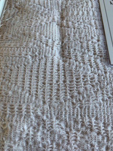 Southern Living One Standard Sham Merrill Blush Beige Very Light Pink Knit NEW - Picture 9 of 10