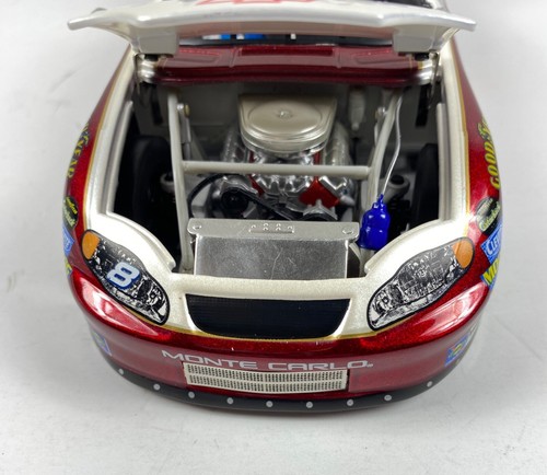 Dale Jr #8 Budweiser Duel at Daytona Born on Feb 17 '05 Monte Carlo 1/24 Diecast - Picture 14 of 16