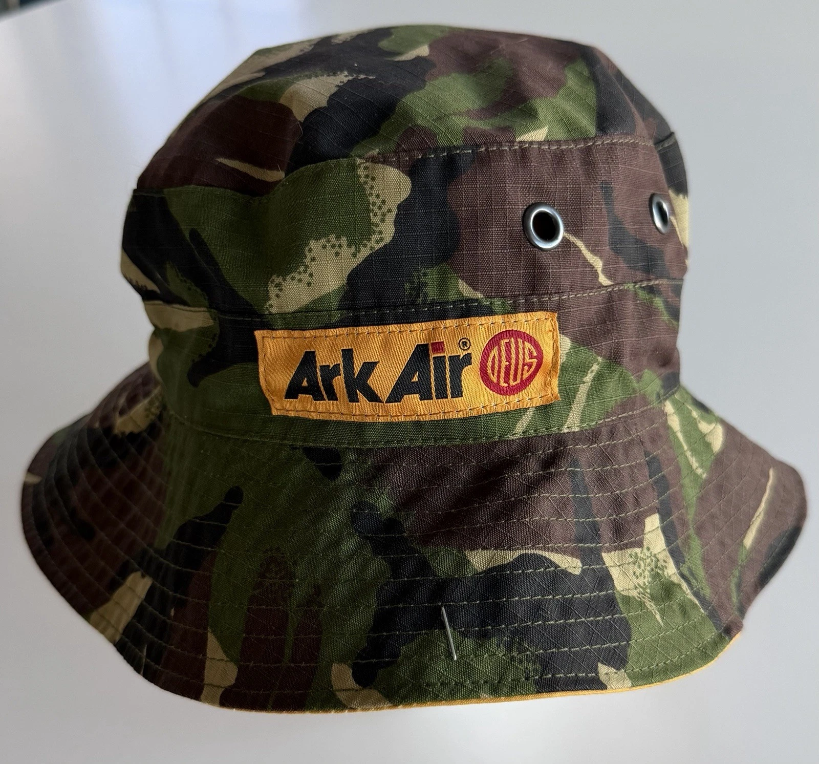Rare Ark Air Made In UK Camouflage Adjustable Bucket Hat NWOT