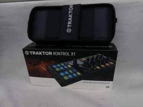 Native Instruments TRAKTOR Kontrol X1 MK2 Tabletop DJ Controller Japan Import - Bild 2 von 4