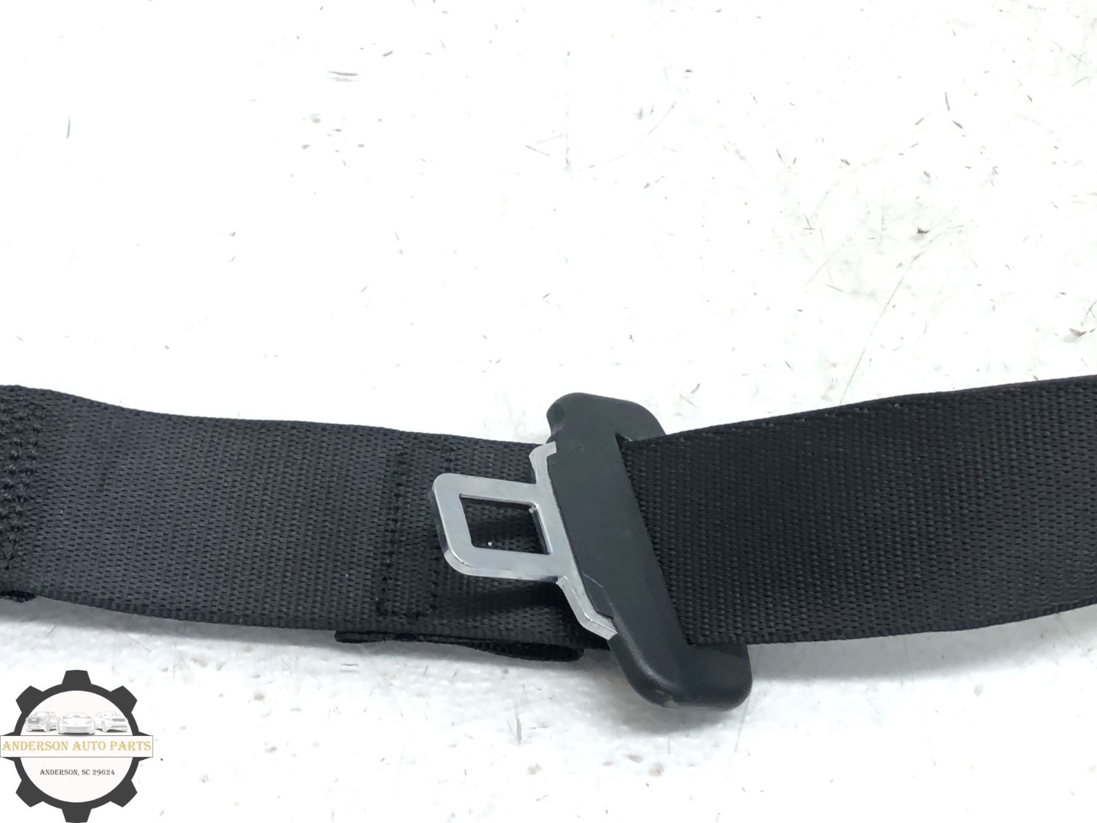2017-2020 MASERATI LEVANTE RIGHT PASS REAR 2ND ROW SEATBELT RETRACTOR OEM
