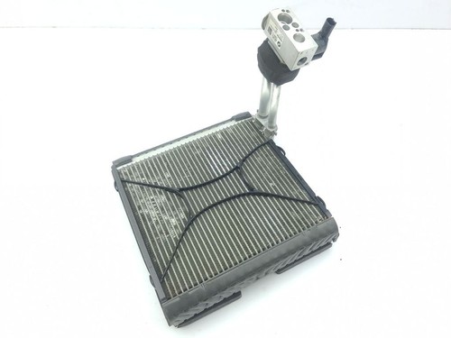 BMW i3 2015 Klimaverdampfer Kondensator 9287283 2015 125kW AMD187957