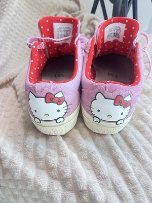 Women Pink Hello Kitty Converse Sneakers Size 7 Men Size 5
