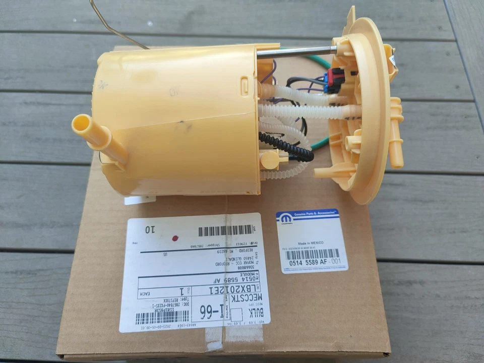 New Genuine Mopar Fuel Pump for Jeep Grand Cherokee WK 3.0L CRD 11-15 05145589 - Image 3 of 4