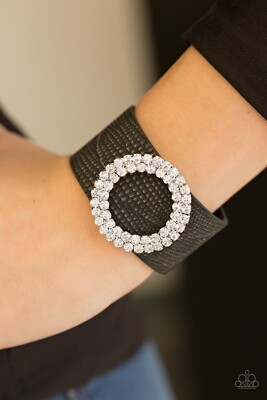 Paparazzi Ring In The Bling Black Urban Bracelet