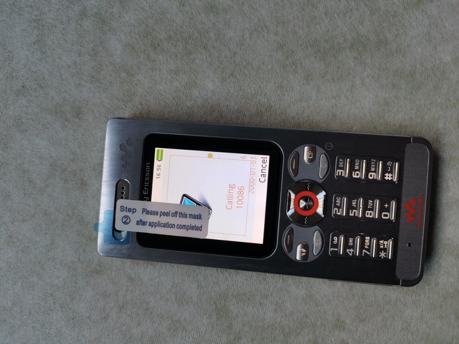 Sony Ericsson W880 - description and parameters