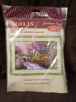 Riolis gezählt Kreuzstich Frühling 10 1/4'' x 15'' 14 Stück Landhaus Landschaft NEU