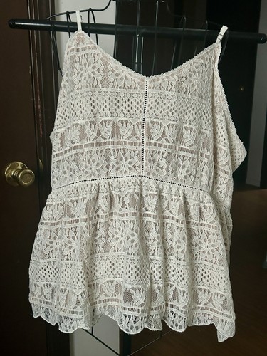 Maurices Off White Crochet Tank Cami Size 1X Boho Feminine Dainty