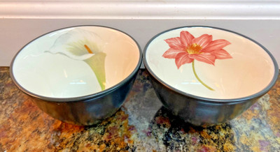 2 Noritake Mini Floral Bowls Stoneware
