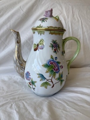 Fine HEREND Hungary Hand Painted Rothschild Bird Coffee Pot With Rose